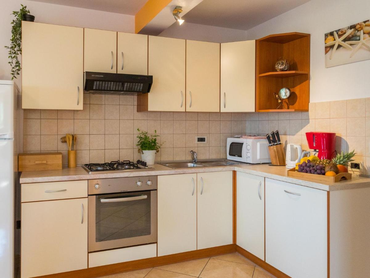 Apartment Cancar-1 By Interhome Porec Ngoại thất bức ảnh